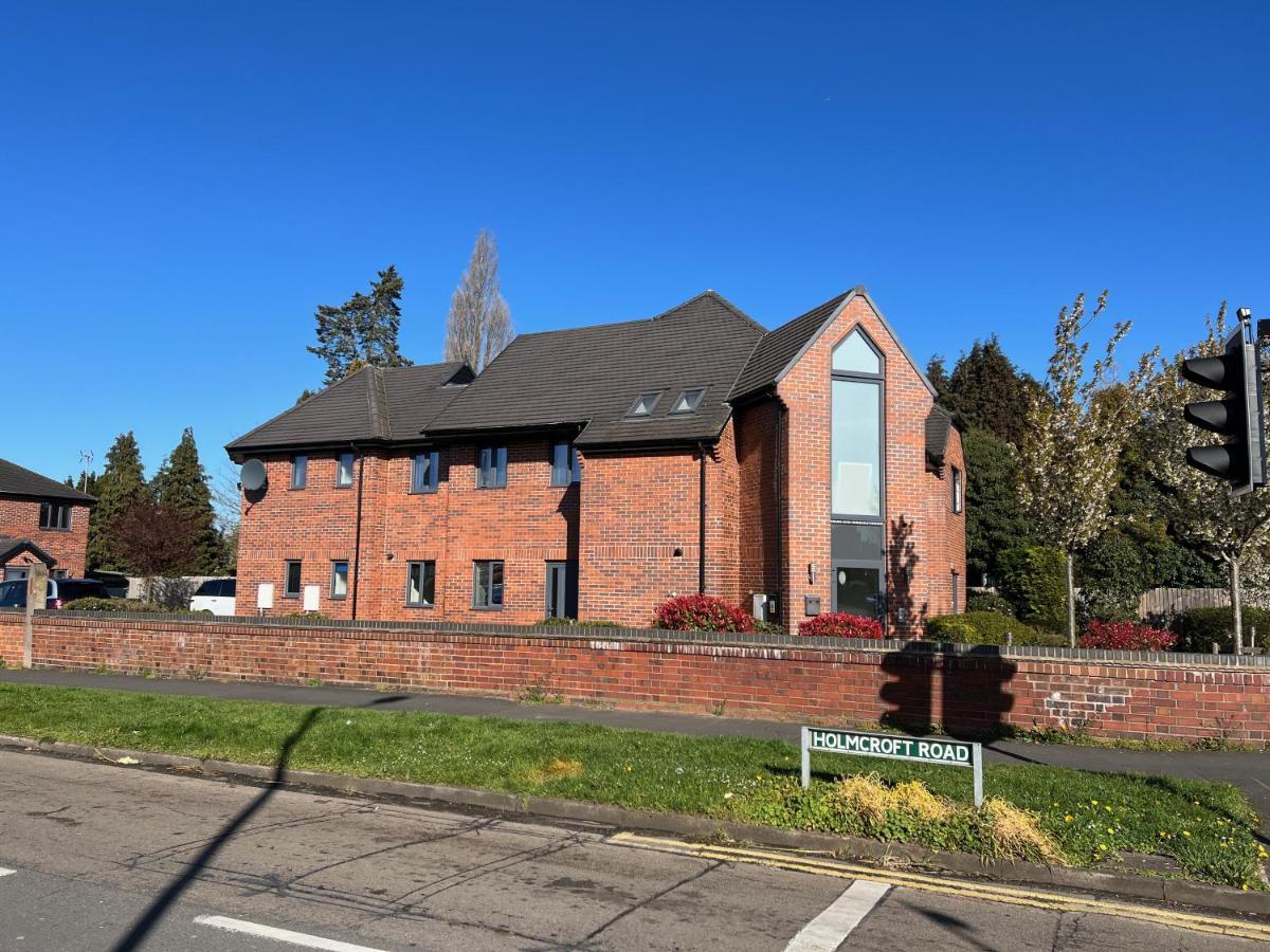 Cross Court, Stafford By Bell Apartments Exterior foto