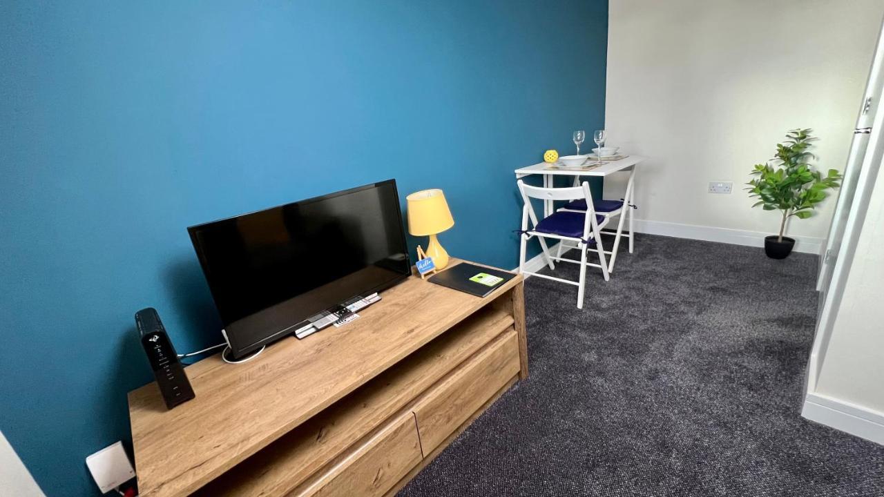 Cross Court, Stafford By Bell Apartments Exterior foto