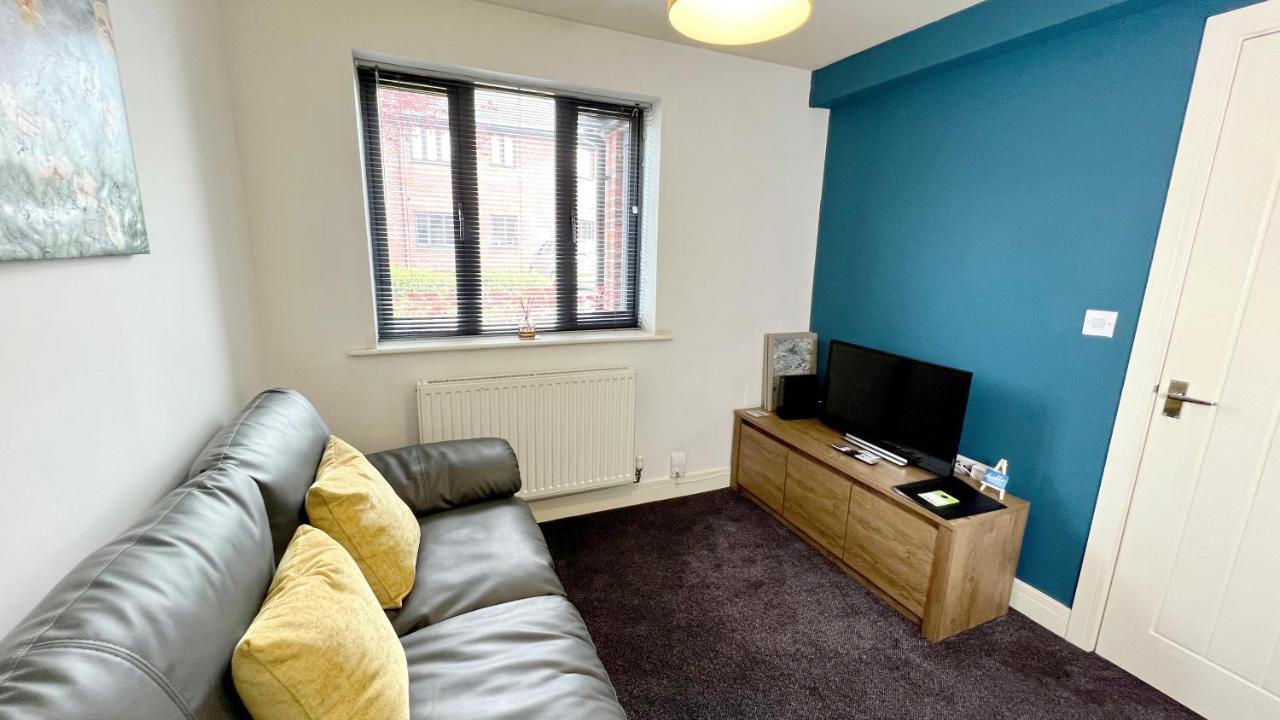 Cross Court, Stafford By Bell Apartments Exterior foto