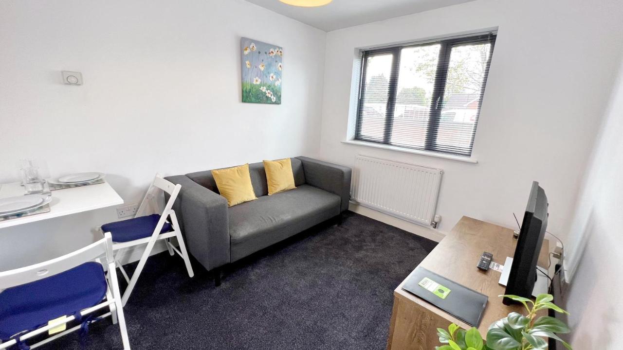 Cross Court, Stafford By Bell Apartments Exterior foto